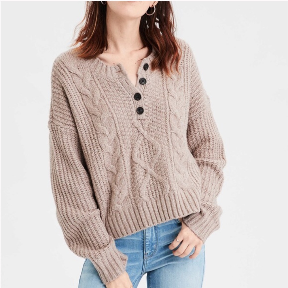 NWT American Eagle Cropped Henley Sweater